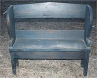 Wood bench approx. 4' long