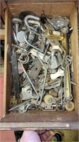 Misc Metal Handles / Fasteners