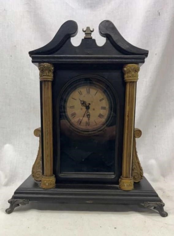 Antique Look Quartz Mantle Clock, Working,