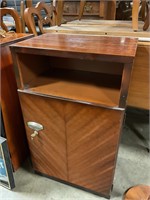 Vintage lockable metal cabinet 18x12