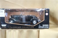 1:24 1934 Ford Coupe Convertible Diecast .