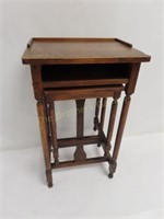 HT Cushman Telephone Table w/Pullout Stool-