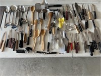 Kitchen Tools & Knives