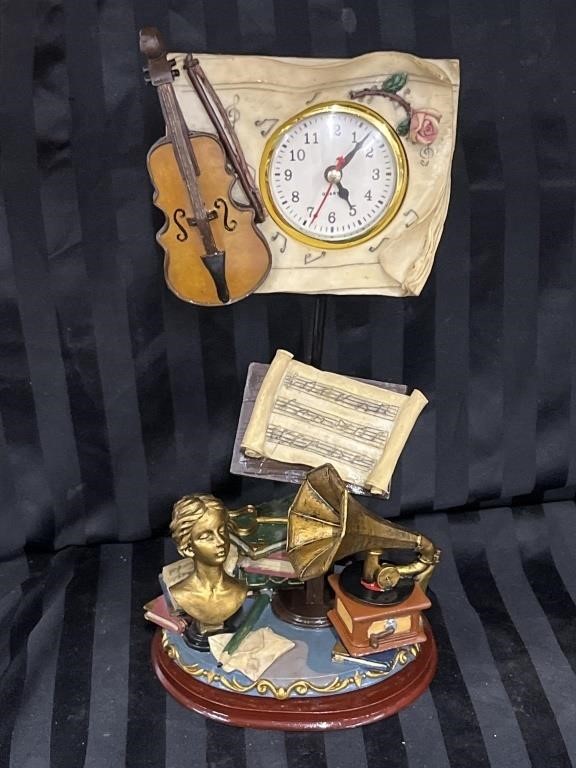 13" Violin & Sheet Music Classical Decor Piece