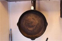 Large Skillet Marked 14 Us