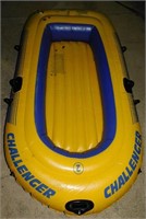 INFLATABLE BOAT