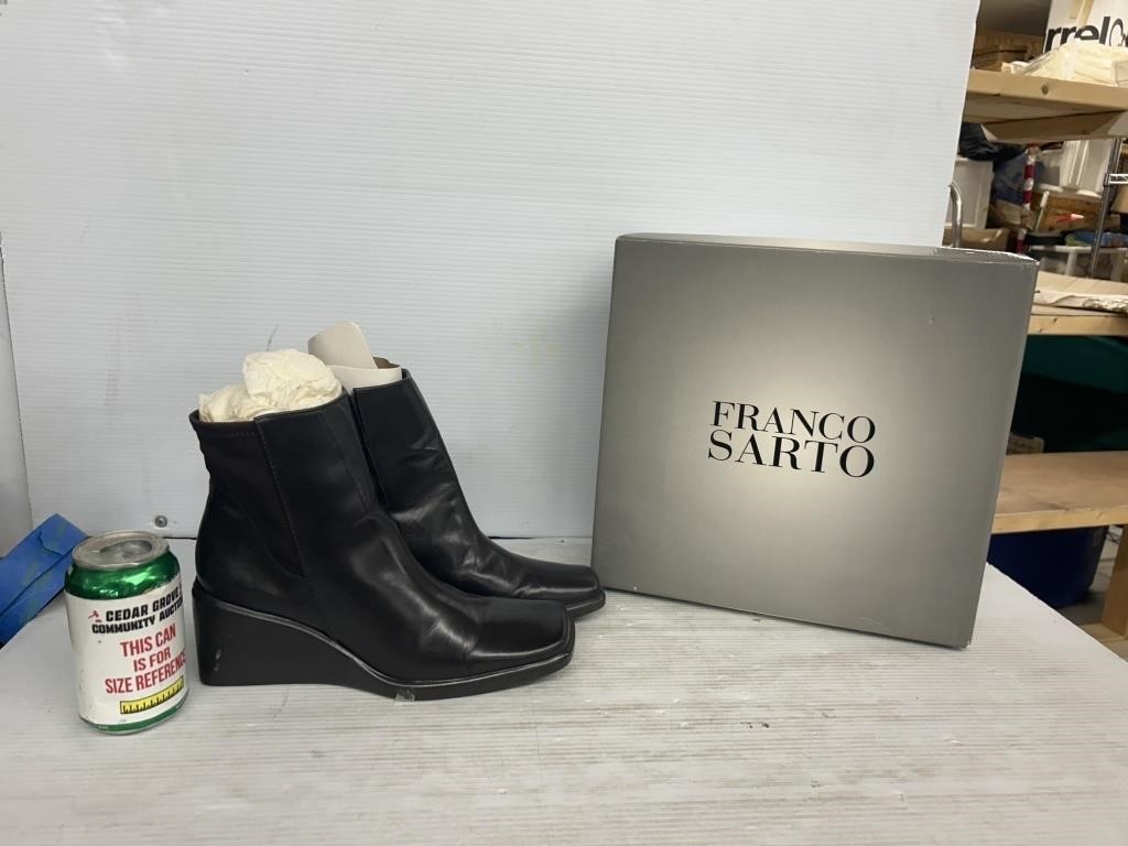 Size 10 M Franco Sarto boots with box