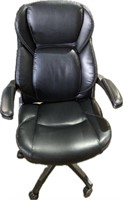 Lazboy Managers Chair *pre-owned Cosmetic Damage