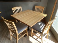 36 In. Wood Table & 4 Chairs