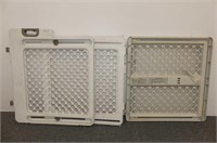 2 Adjustable Poly Door Gates