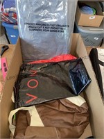 Box of reusable shopping bags, eight pocket