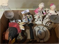 FIGURINES AND DECOR