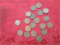 Early 1900 Indian Head pennies