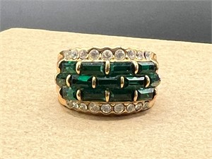 Dark Green, Gold-Toned Ring Size 8.25