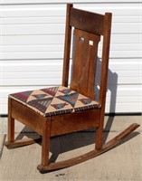 Antique Rocking Chair w Drawer