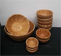 Pampered Chef wooden bowls 3.5, 4.5, 5.5, 8, and