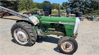 Oliver 500 Tractor, Non-Operable