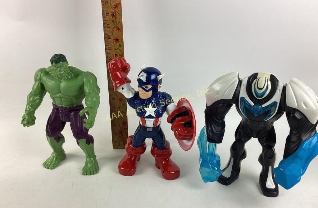Action Figures:  Incredible Hulk, Captain America