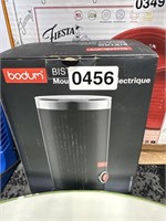 BODUM ELECTRIC MILK FROTHER RETAIL $60