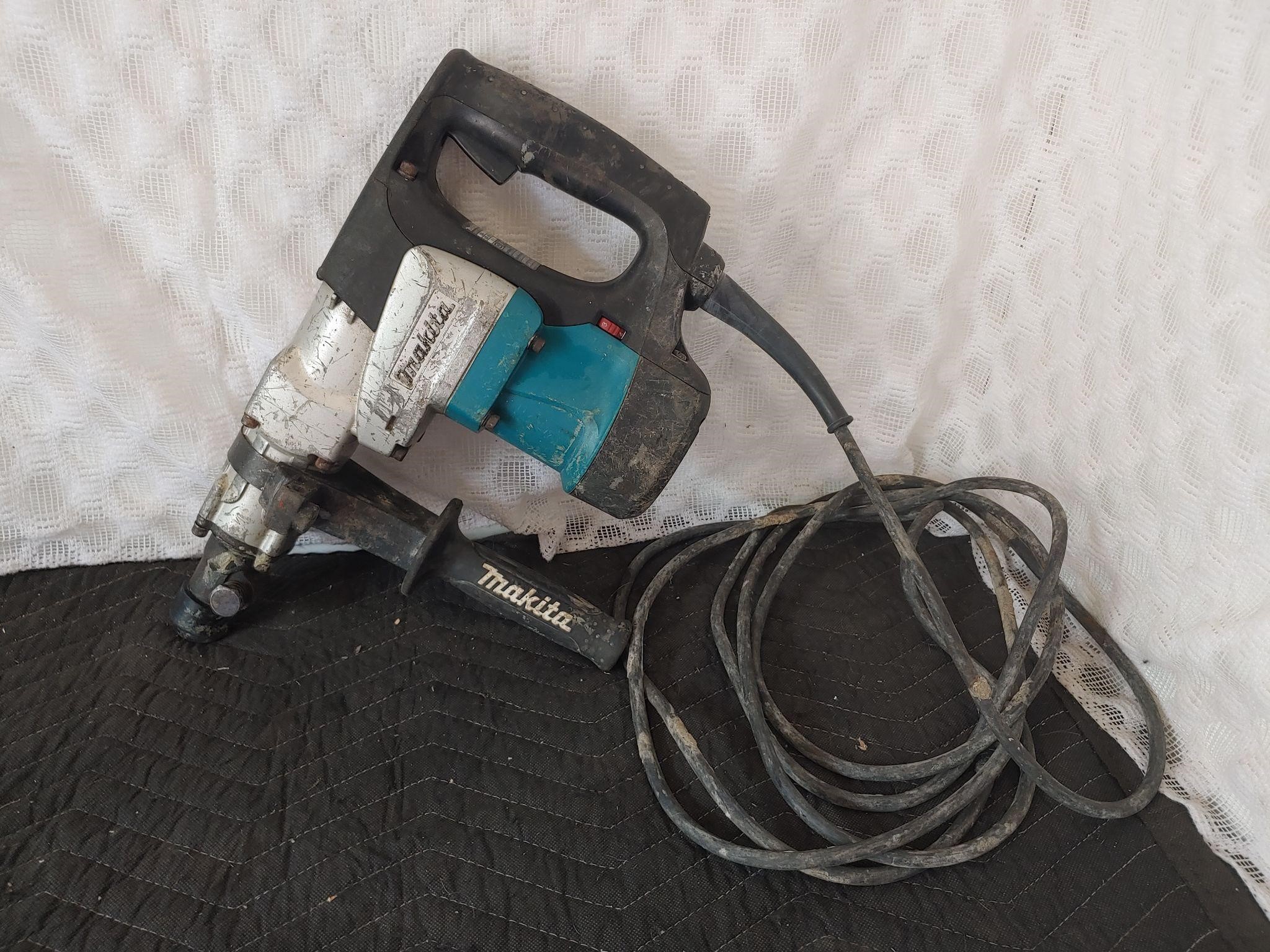 Makita Heavy Duty Spline Drive Rotary Hammer