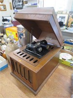 Edison cylinder record player, missing crank,