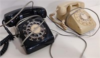 2 VINTAGE ROTARY PHONES