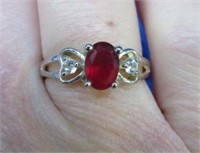 sterling silver red stone ring - size 7