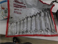 SET OF WRENCHES, 11 PCS