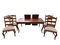 HOOKER FURNITURE CHERRY TABLE AND 4 CHAIRS