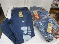 4 Women's Sz 20 W Levi's