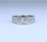 Brilliant Extra Fine Quality Platinum Diamond Ring