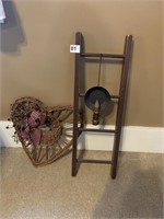 24" TALL DECORATIVE LADDER WITH HANGING CANDLE