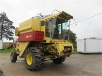 New Holland TR75 Combine