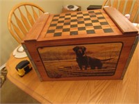 labrador wood box w/checker top