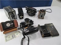 Lot Vintage Cameras