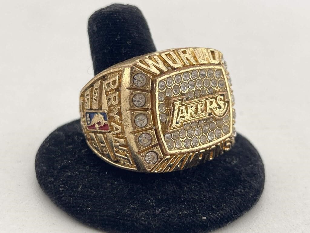 Kobe Bryant championship ring