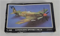 Starfix Supermarine Spitfire Model Kit