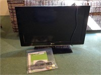 LG TV - 26" screen