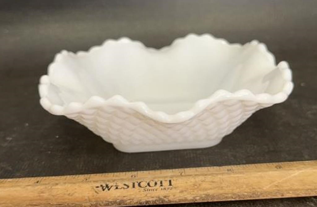 WHITE MILK GLASS CANDY DISH