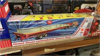 AMT Great Dane Flatbed Trailer 1/25 NIB