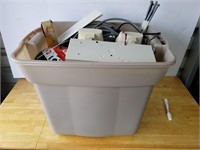 B- BOX OF HD WIRE AND SECURITY LIGHTS