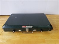 B7- COLEMAN PROPANE CAMPSTOVE