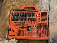 DRILL BITS, DRIVER TIPS IN CASE