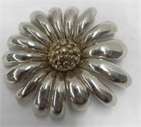 Sterling flower brooch 26.8g