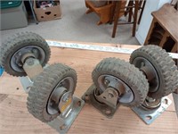 rubber coaster wheels 2 swivel 2 dont need to be