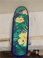 Small redo skateboard