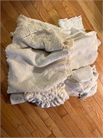 Lot of doilies