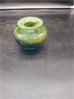 Art glass vase