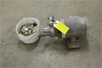 Doerr Milking Pump with Nozzles, Unknown Condition