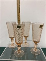 4 Luminarc Rosaline champagne flutes. France